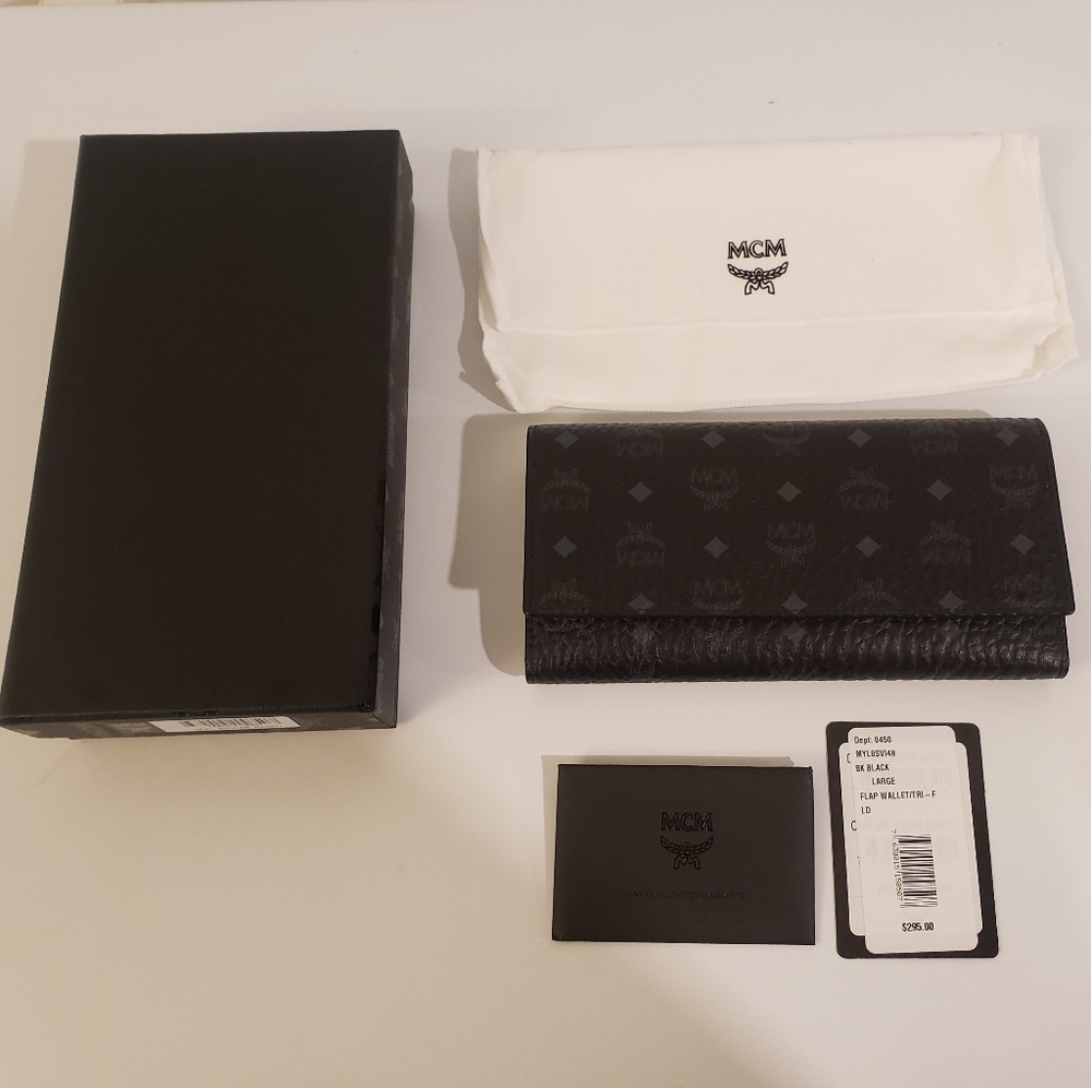 MCM Visetos Large Tri-Fold Flap Wallet